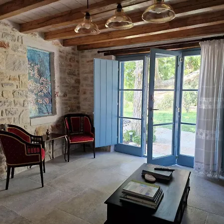 Pyrgos - Traditional House At Kaloxilos, Naxos Khalkíon