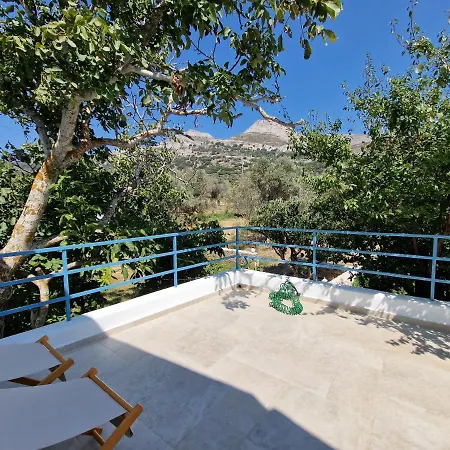 Pyrgos - Traditional House At Kaloxilos, Naxos *