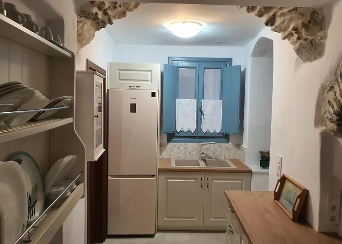 펜션 Pyrgos - Traditional House At Kaloxilos, Naxos Khalkíon