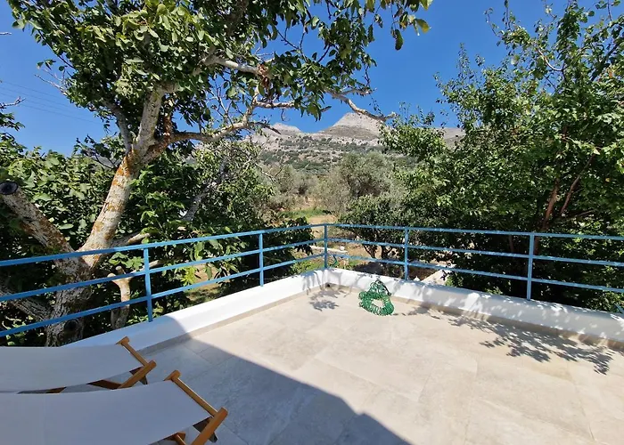 Pyrgos - Traditional House At Kaloxilos, Naxos *