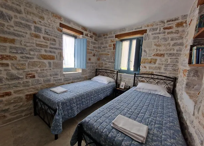 Pyrgos - Traditional House At Kaloxilos, Naxos 펜션 *