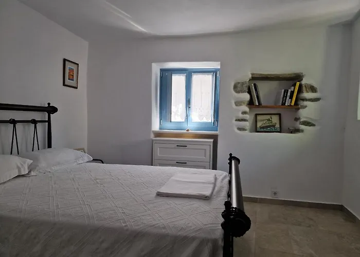 Pyrgos - Traditional House At Kaloxilos, Naxos Khalkíon