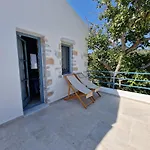 Pyrgos - Traditional House At Kaloxilos, Naxos Holiday home Khalkion