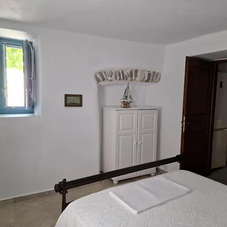 Σπίτι διακοπών Pyrgos - Traditional House At Kaloxilos, Naxos