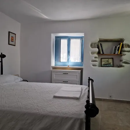 Pyrgos - Traditional House At Kaloxilos, Naxos Khalkíon