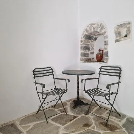 Pyrgos - Traditional House At Kaloxilos, Naxos Σπίτι διακοπών *